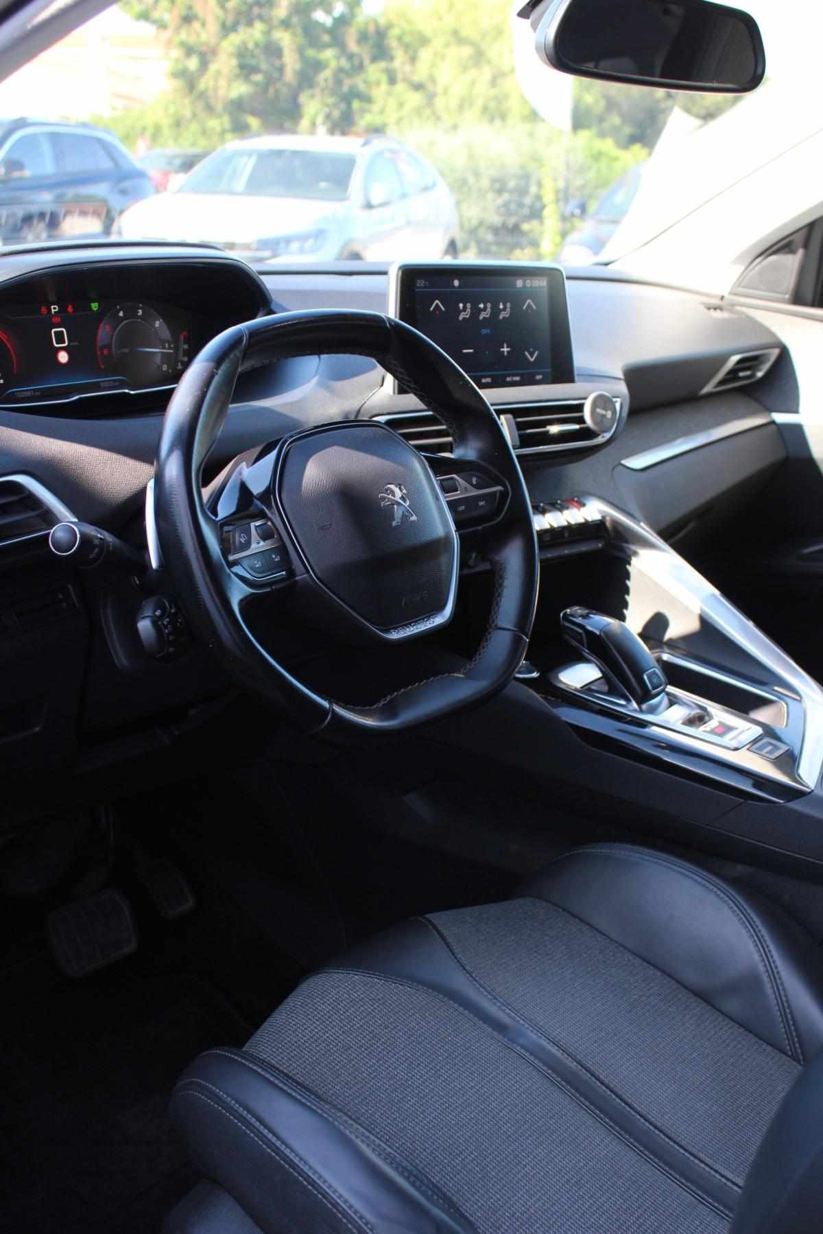 peugeot-5008-2018-diesel-1560cc