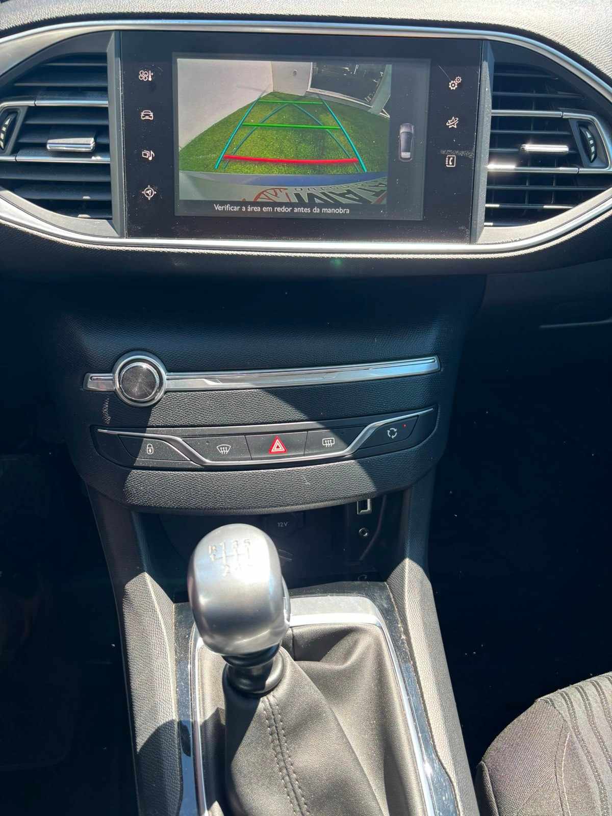 peugeot-308-2015-diesel-1560cc