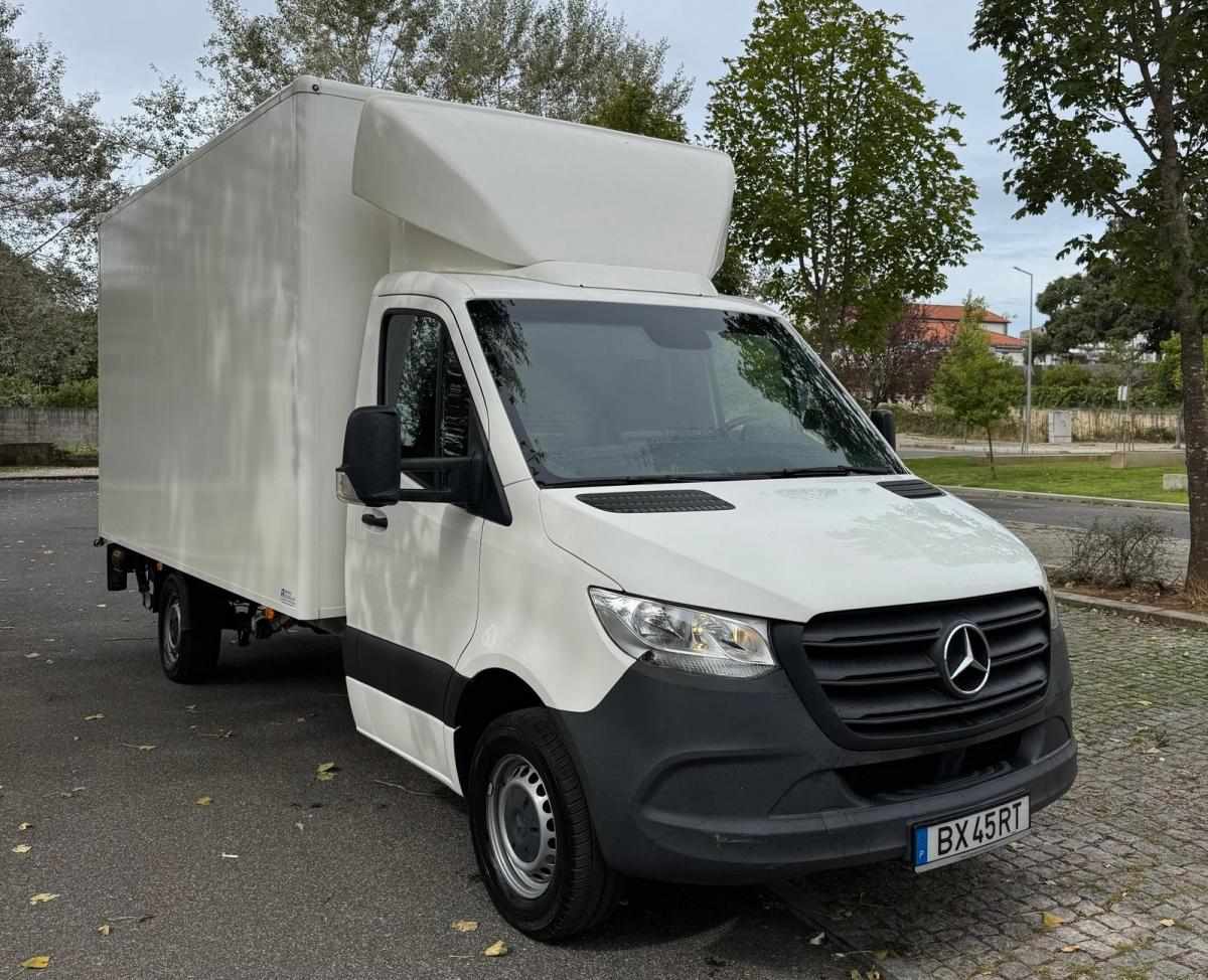 mercedes-benz-sprinter-2020-diesel-2143cc