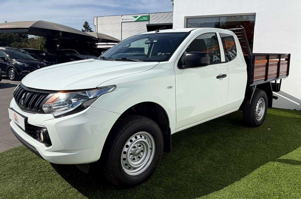 mitsubishi-l200-2019-diesel-2442cc