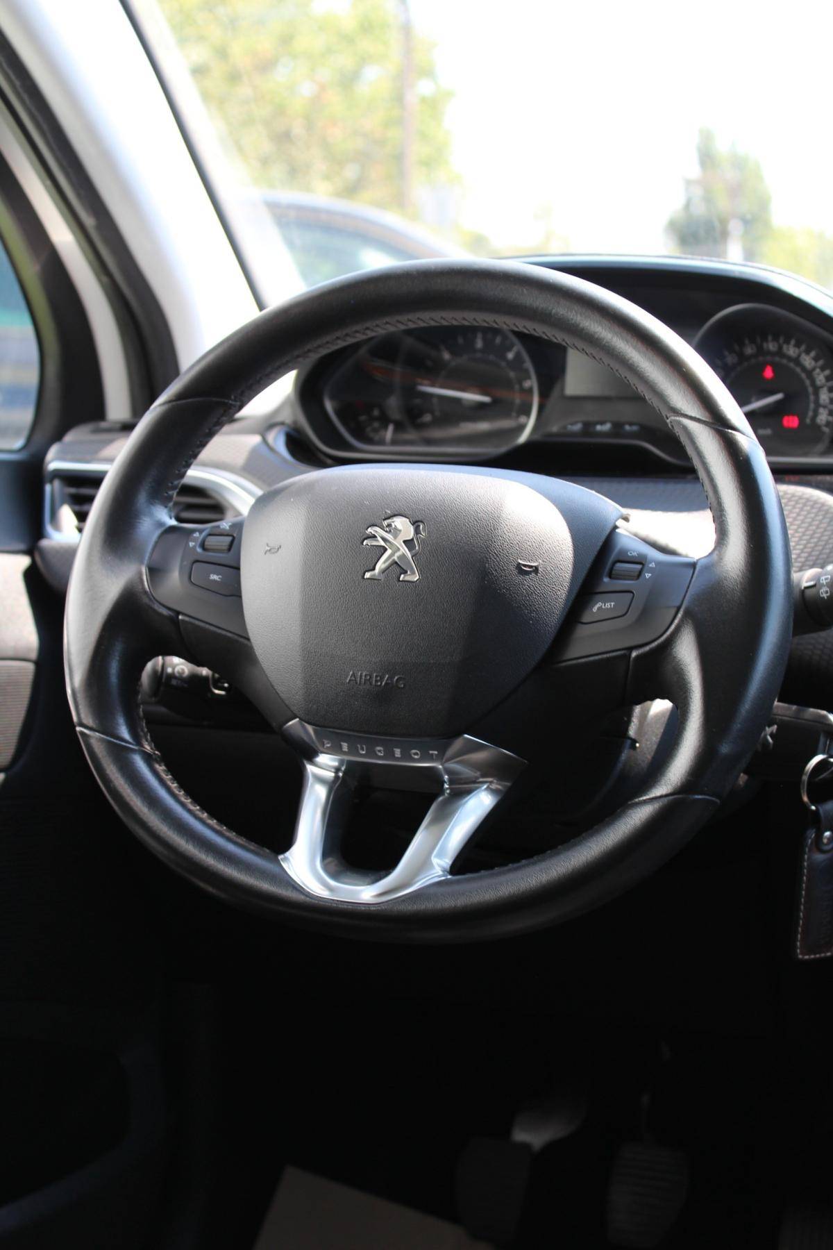 peugeot-2008-2017-diesel-1560cc