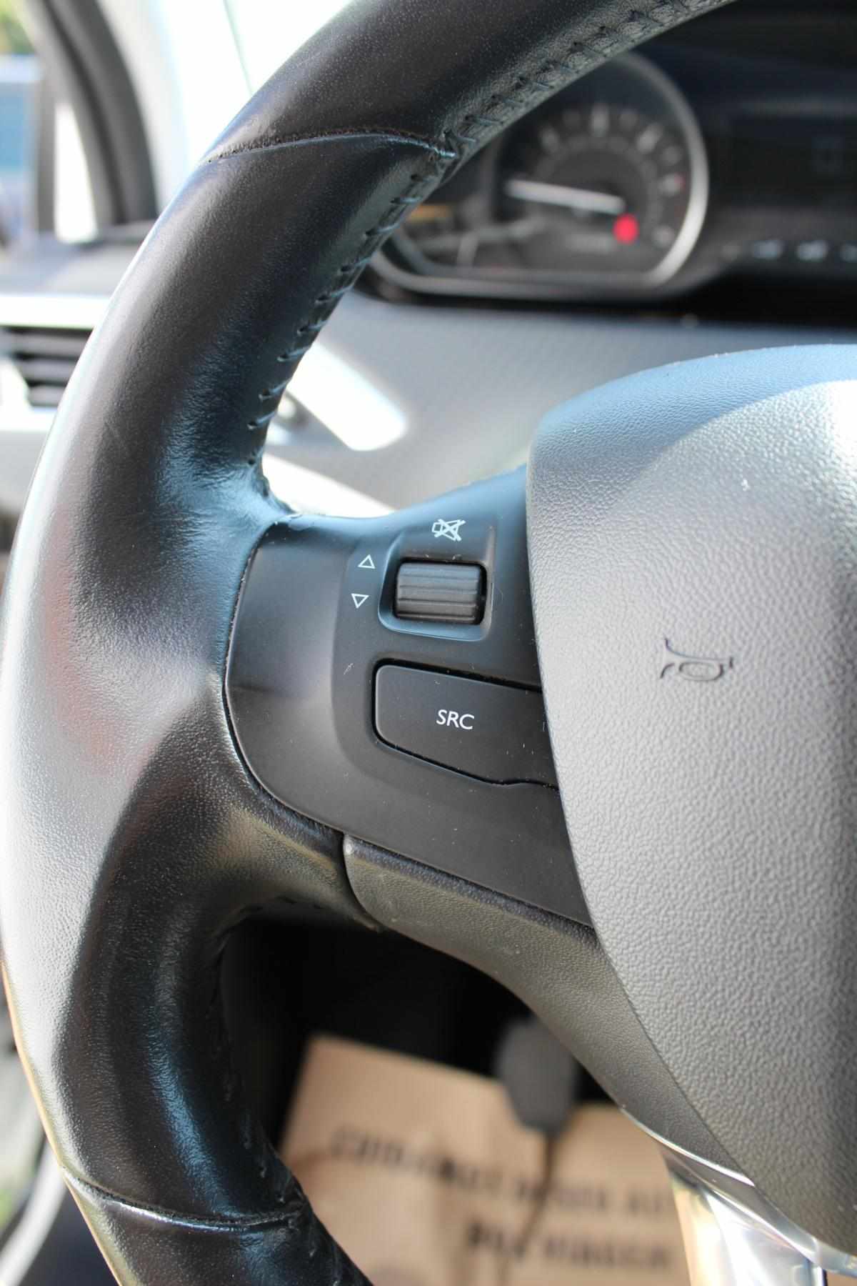 peugeot-2008-2017-diesel-1560cc