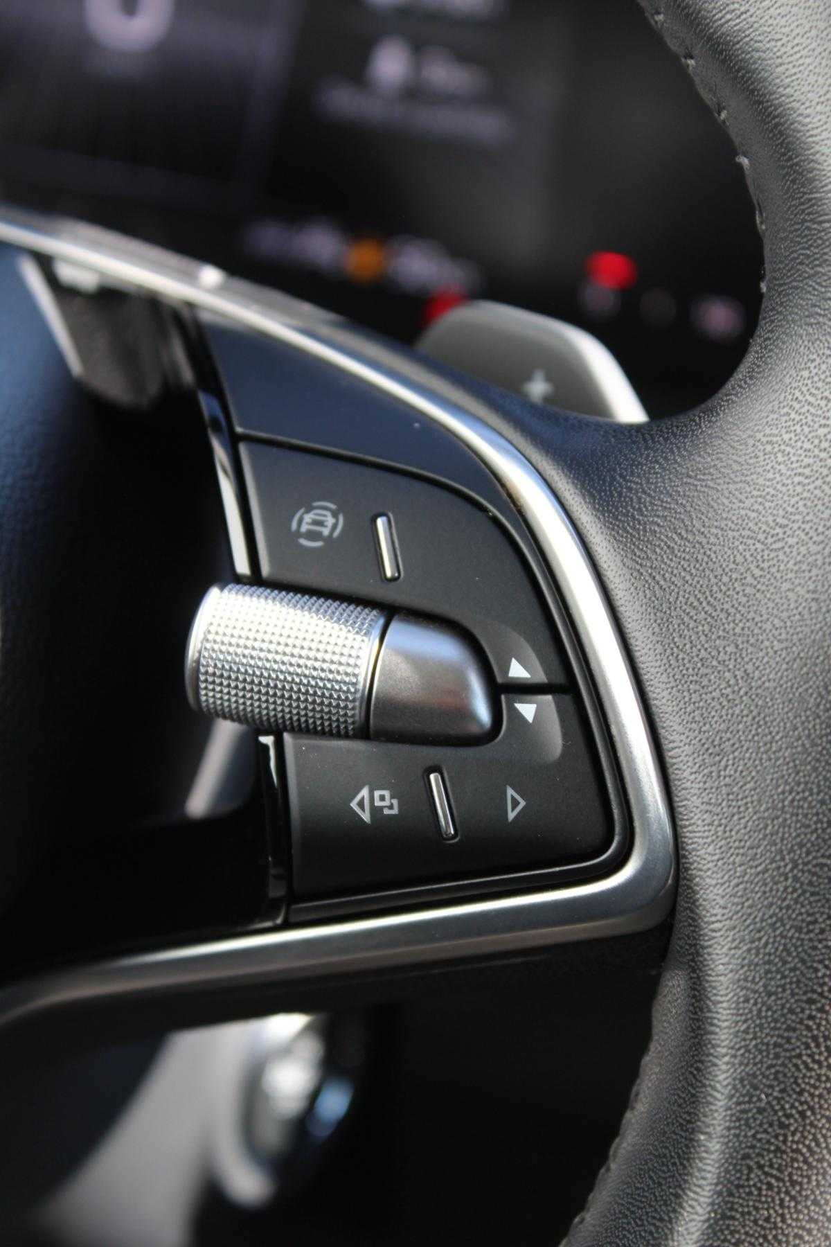 skoda-scala-2024-gasolina-999cc