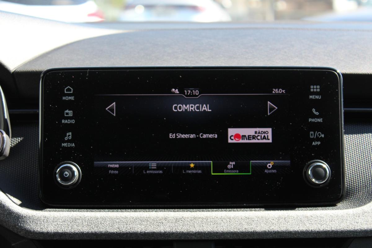 skoda-scala-2024-gasolina-999cc
