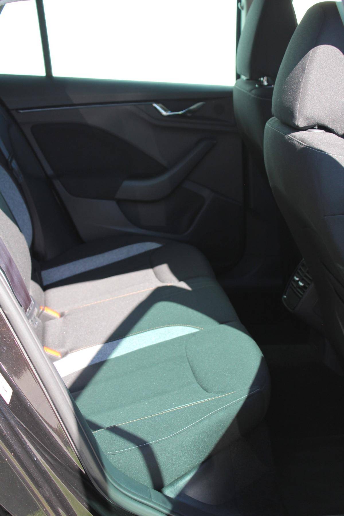 skoda-scala-2024-gasolina-999cc