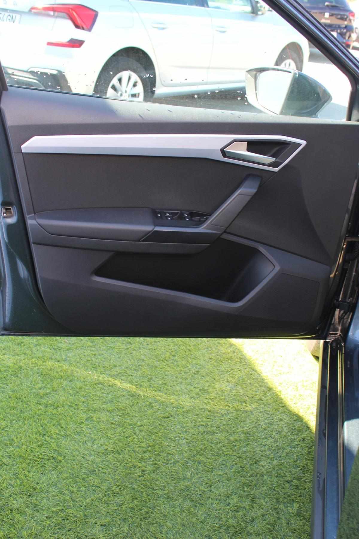seat-arona-2024-gasolina-999cc