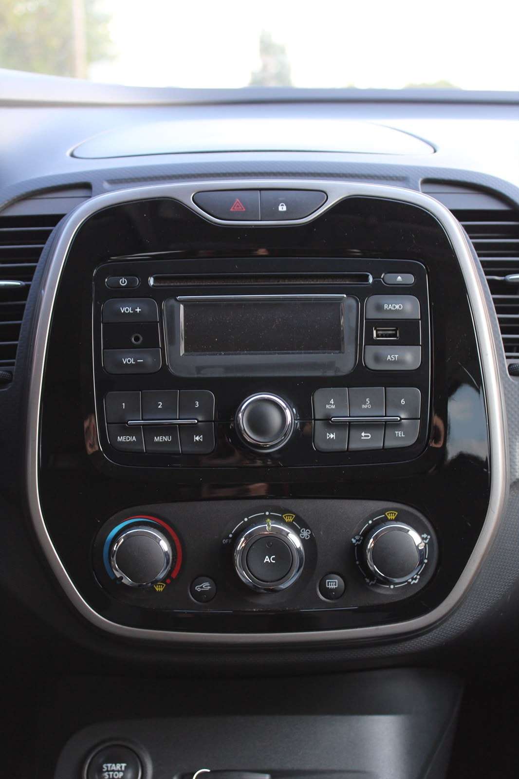 renault-captur-2014-diesel-1461cc