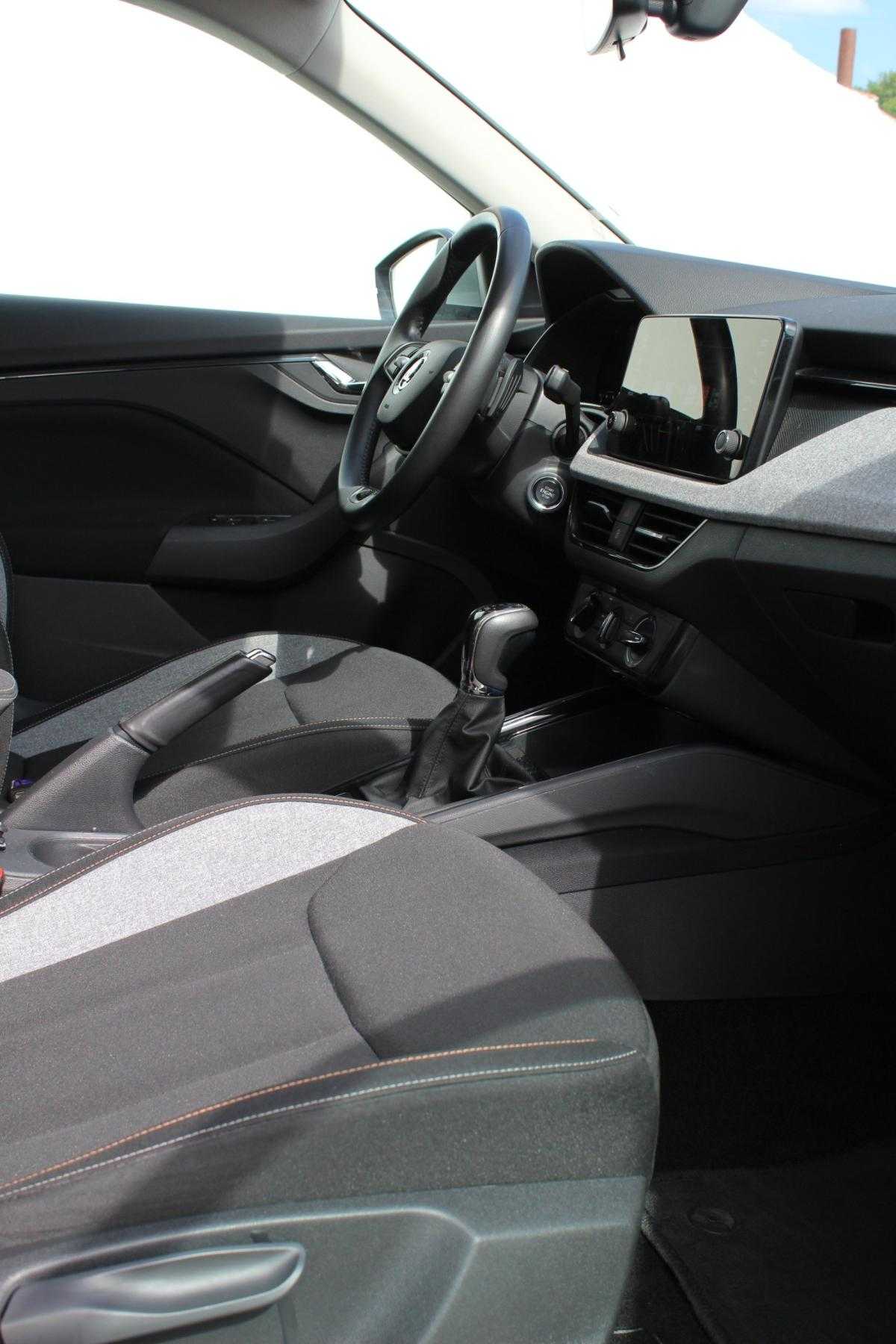 skoda-kamiq-2024-gasolina-999cc