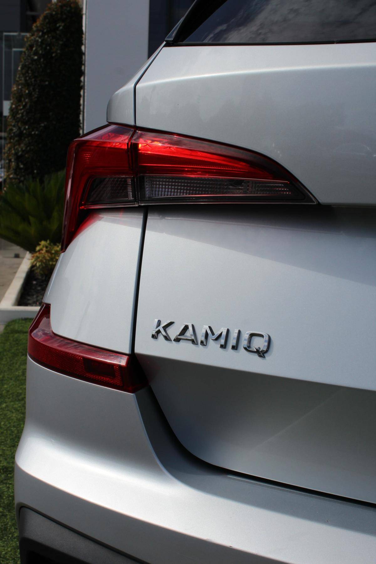 skoda-kamiq-2024-gasolina-999cc