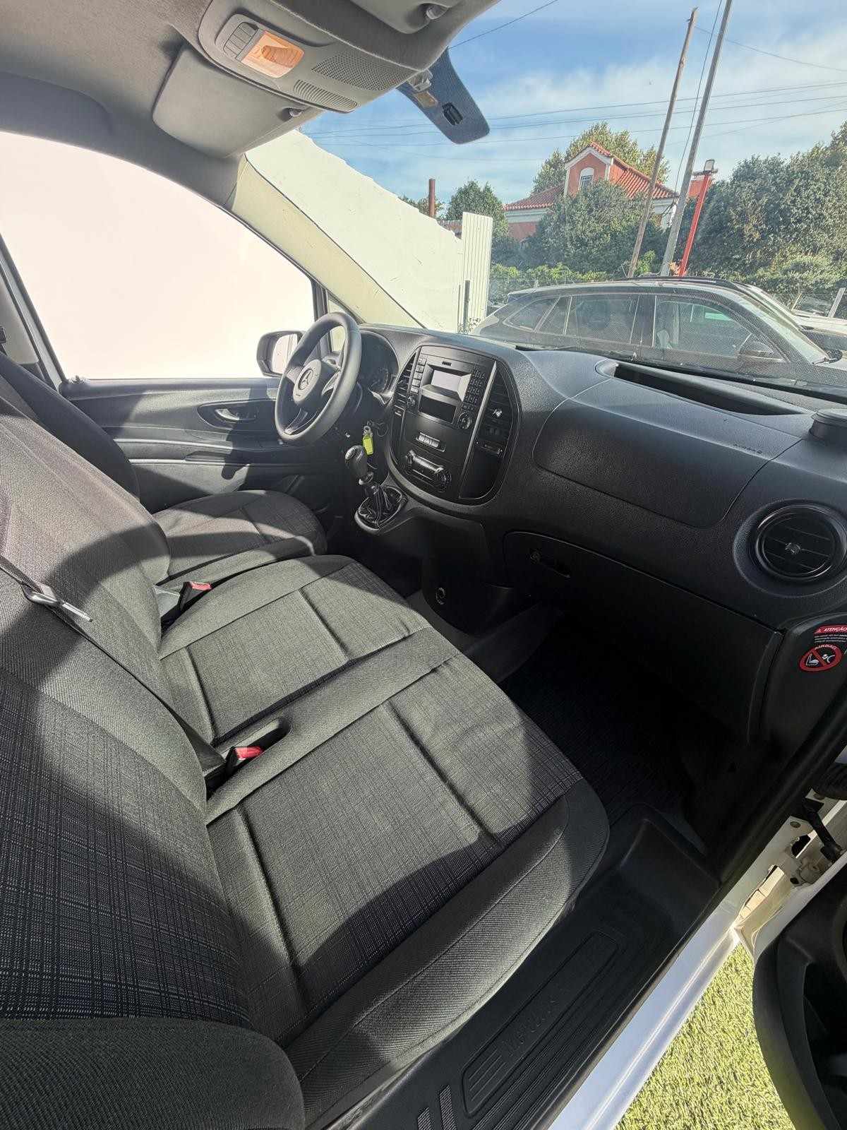 mercedes-benz-vito-2018-diesel-2143cc