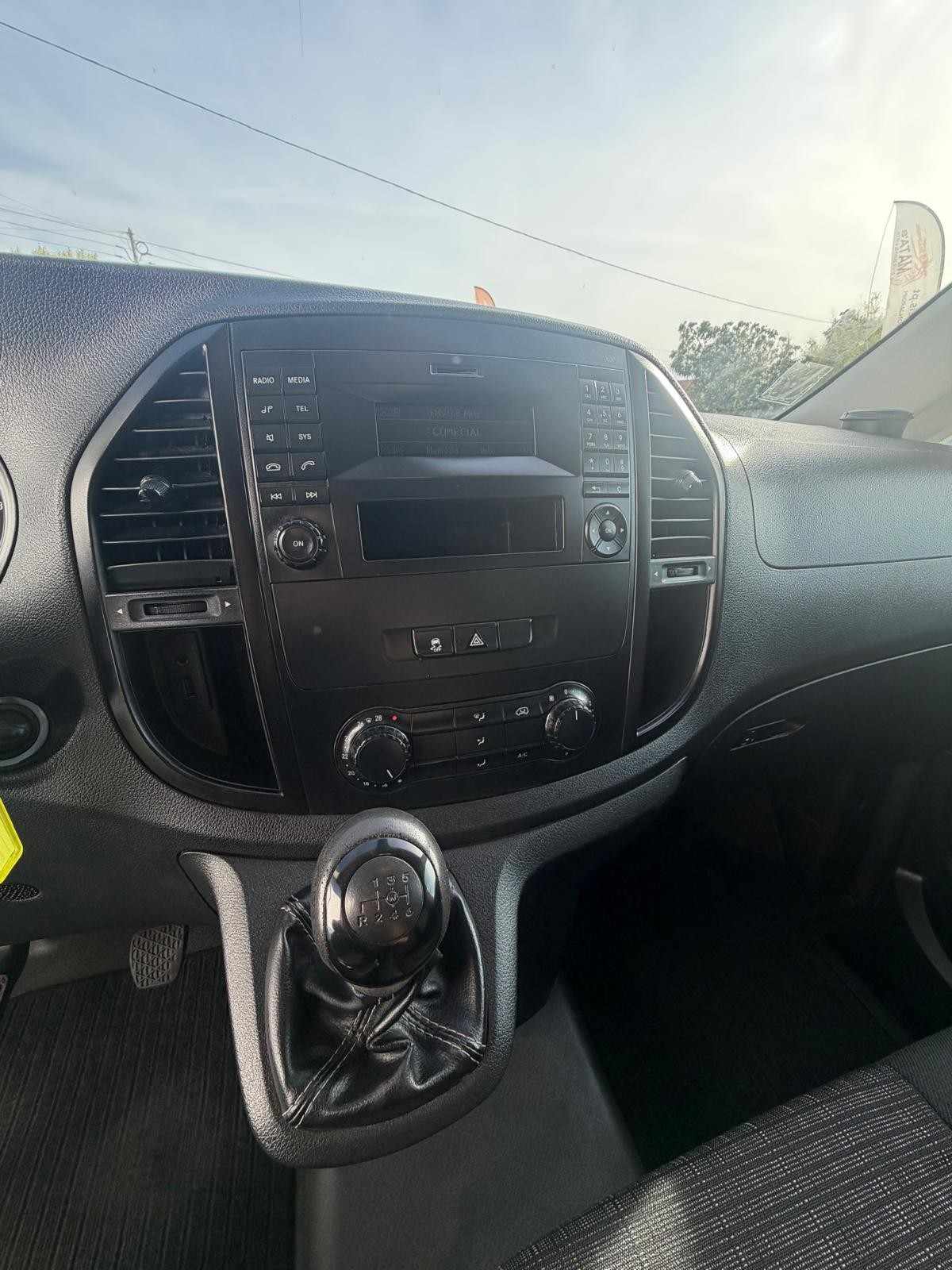 mercedes-benz-vito-2018-diesel-2143cc