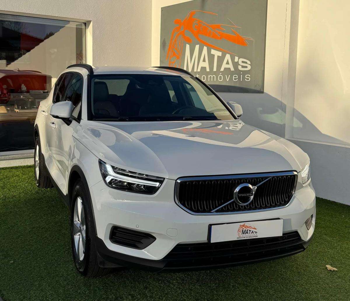 volvo-xc40-2019-diesel-1969cc