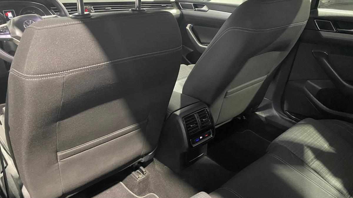 volkswagen-passat-2-0-tdi-bluemotion-2021-diesel-1968cc