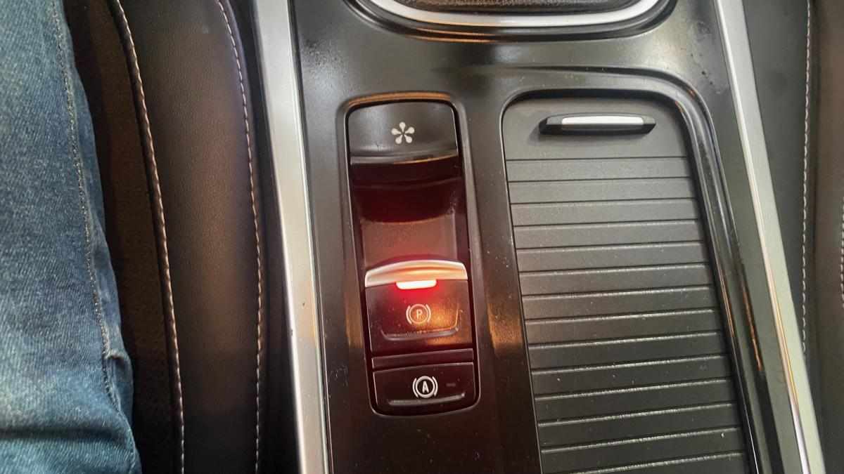 renault-megane-1-5-blue-dci-2021-diesel-1461cc