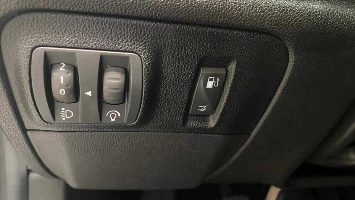 renault-megane-1-5-blue-dci-2021-diesel-1461cc