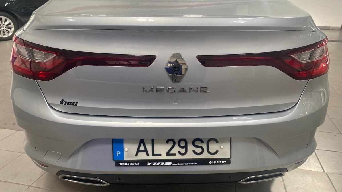 renault-megane-1-5-blue-dci-2021-diesel-1461cc