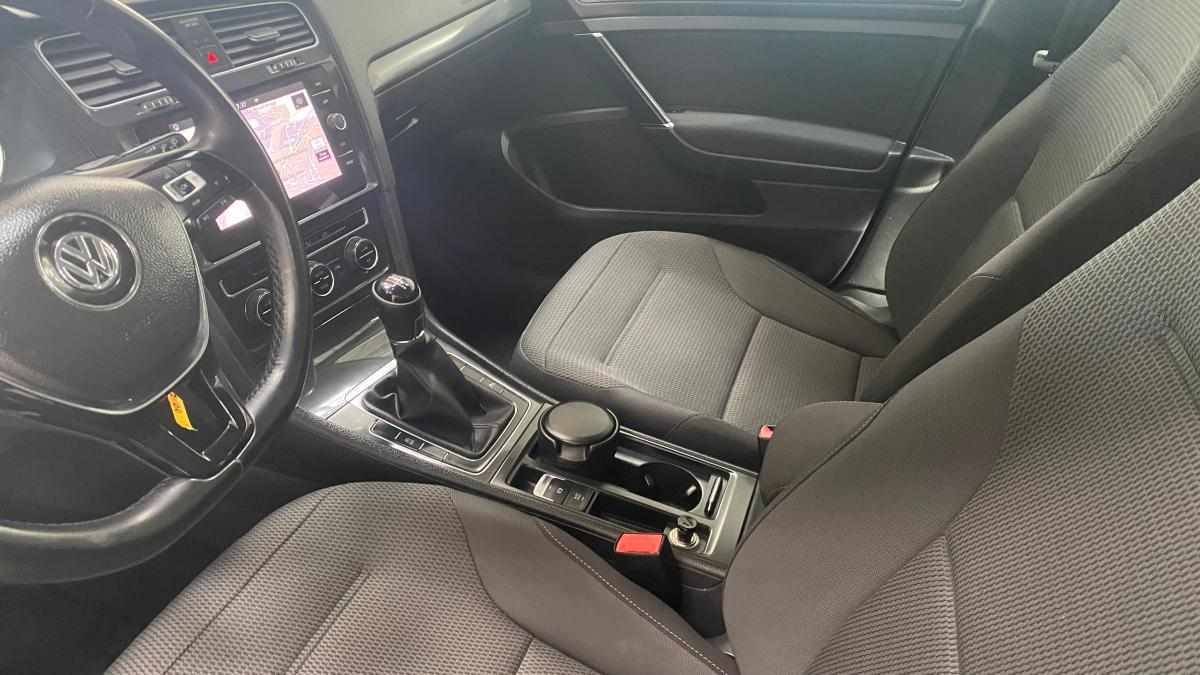 volkswagen-golf-1-6-tdi-bluemotion-2020-diesel-1598cc