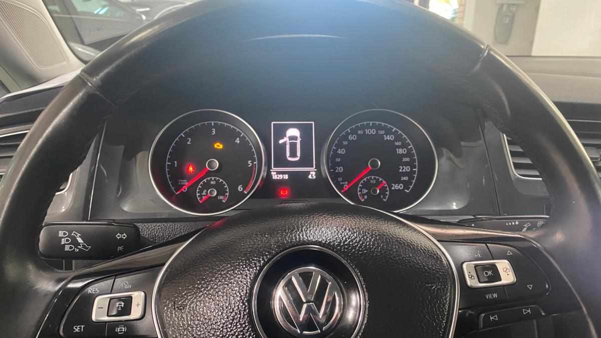 volkswagen-golf-1-6-tdi-bluemotion-2020-diesel-1598cc