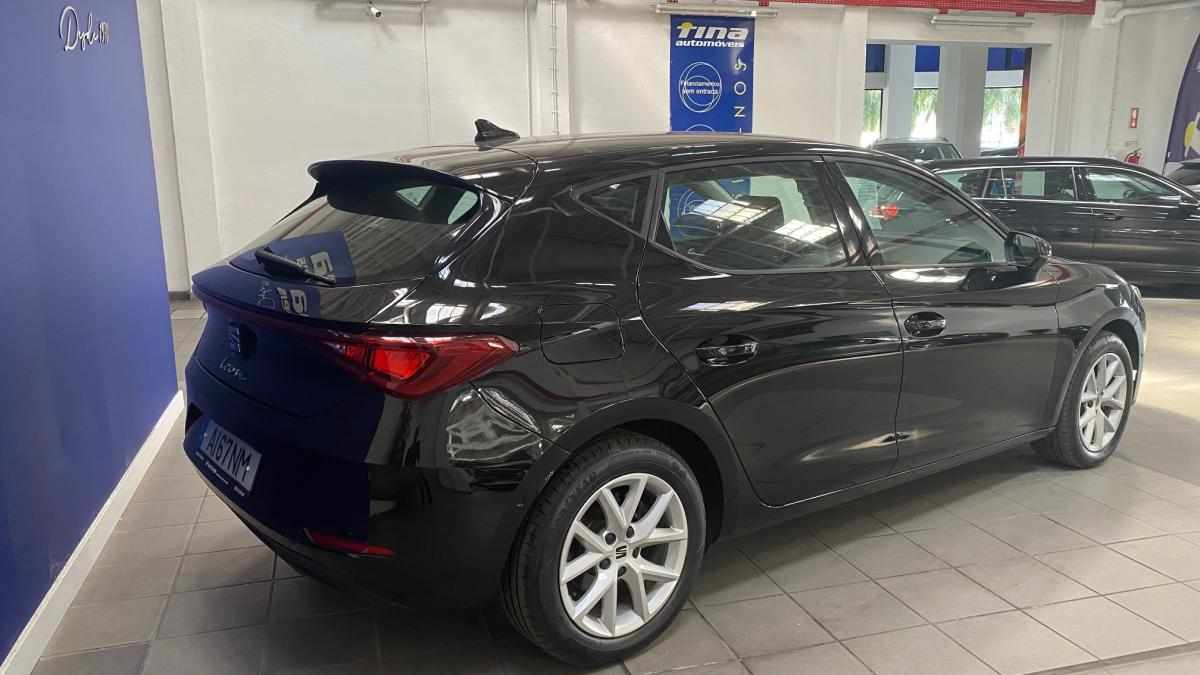 seat-leon-2-0-tdi-2021-diesel-1968cc