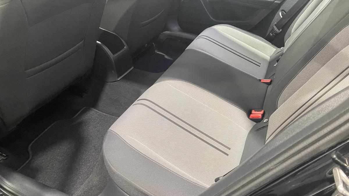 seat-leon-2-0-tdi-2021-diesel-1968cc