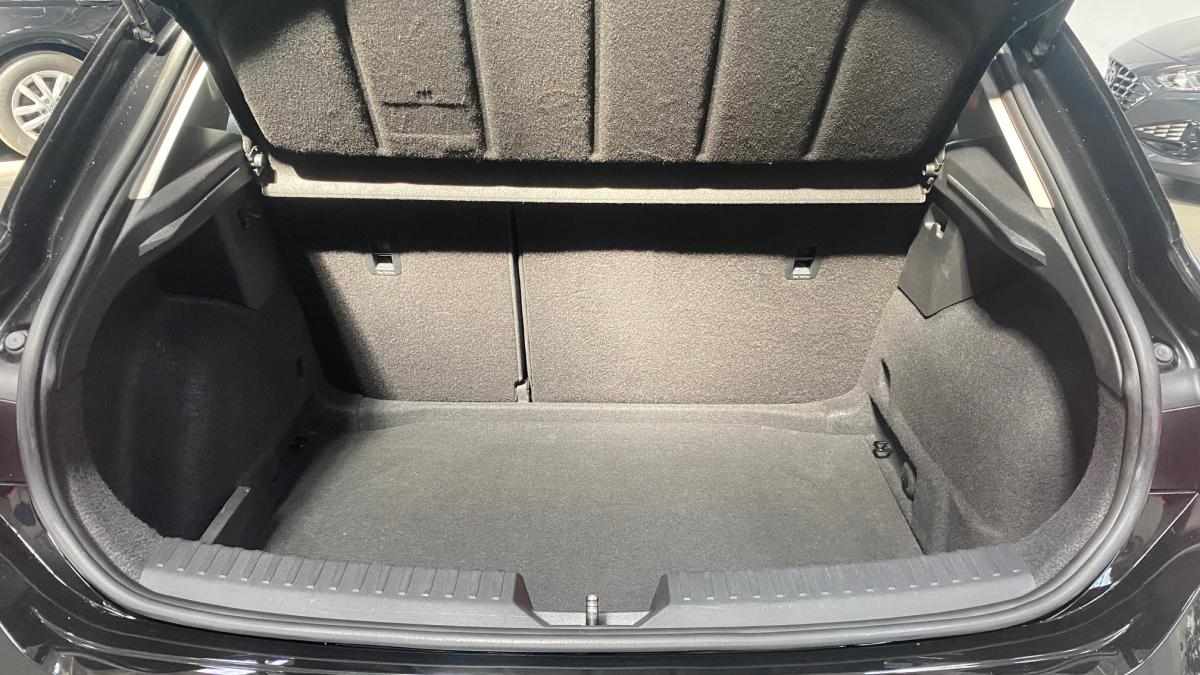 seat-leon-2-0-tdi-2021-diesel-1968cc