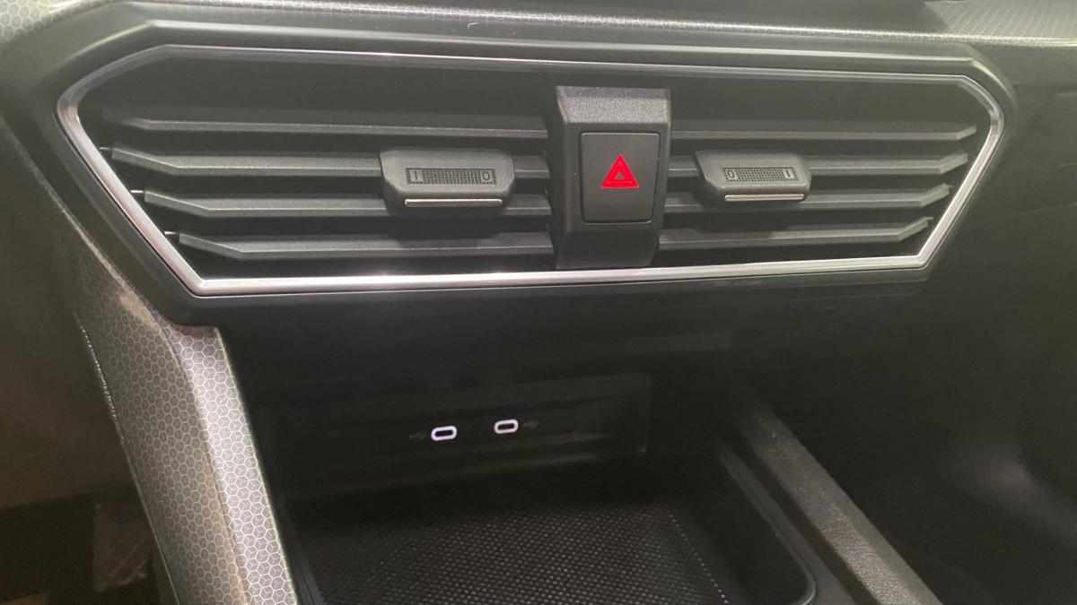 seat-leon-2-0-tdi-2021-diesel-1968cc