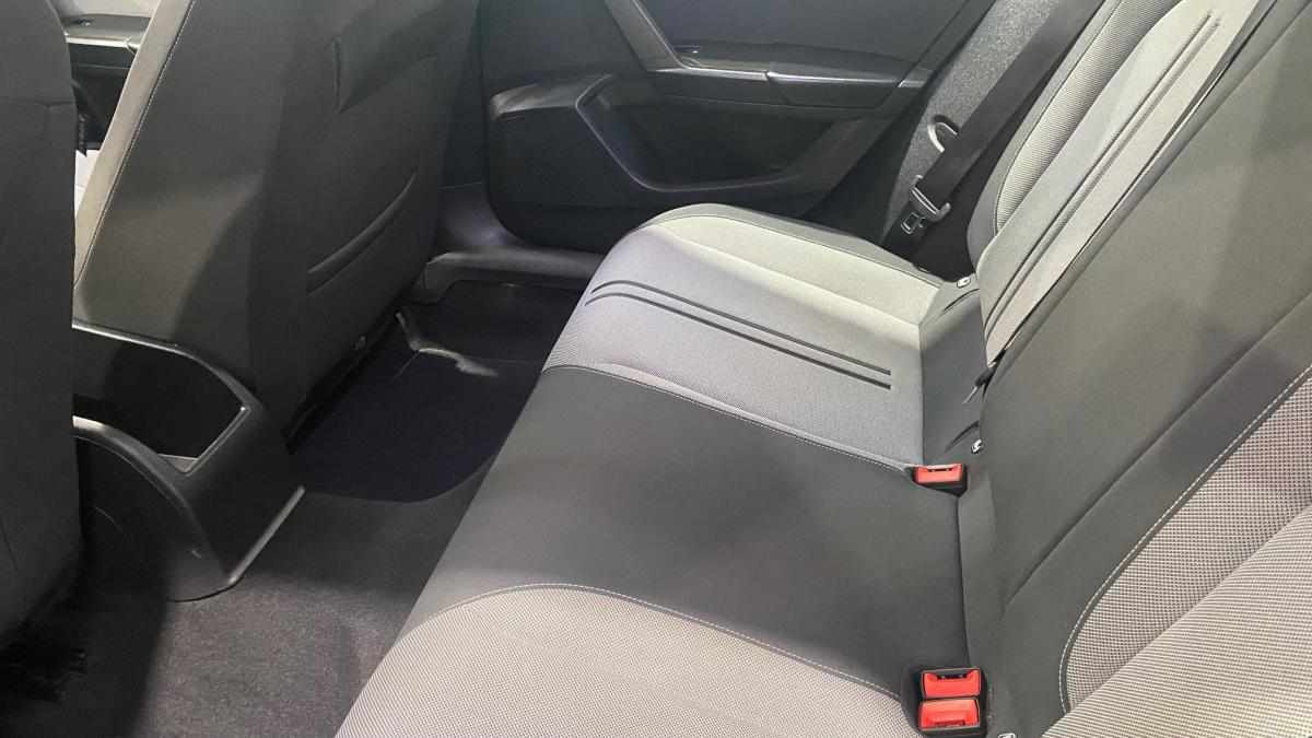 seat-leon-2-0-tdi-2021-diesel-1968cc
