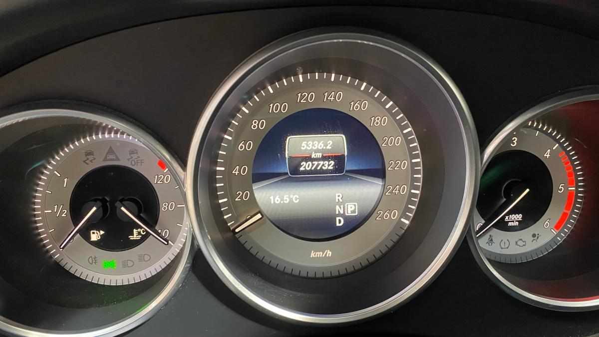 mercedes-benz-cls-250-bluetec-2-1-2017-diesel-2143cc