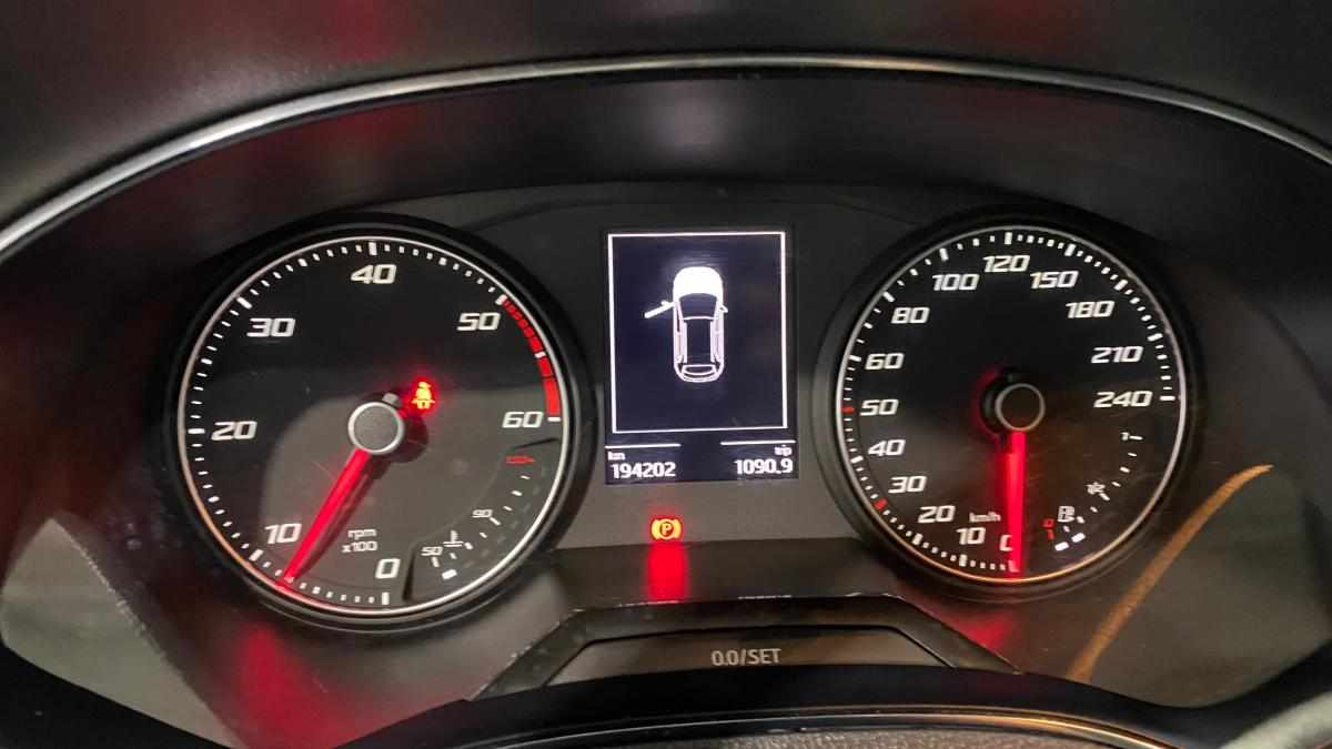 seat-arona-1-6-tdi-2018-diesel-1598cc