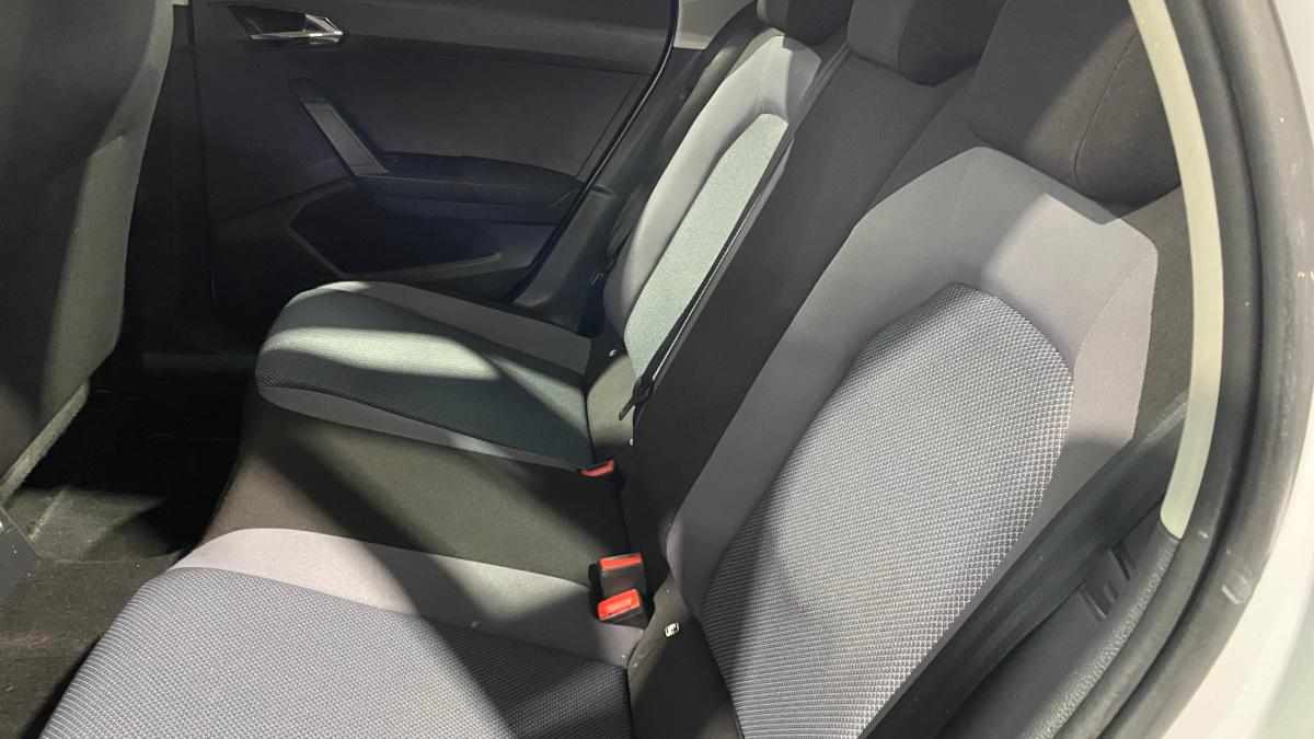 seat-arona-1-6-tdi-2018-diesel-1598cc