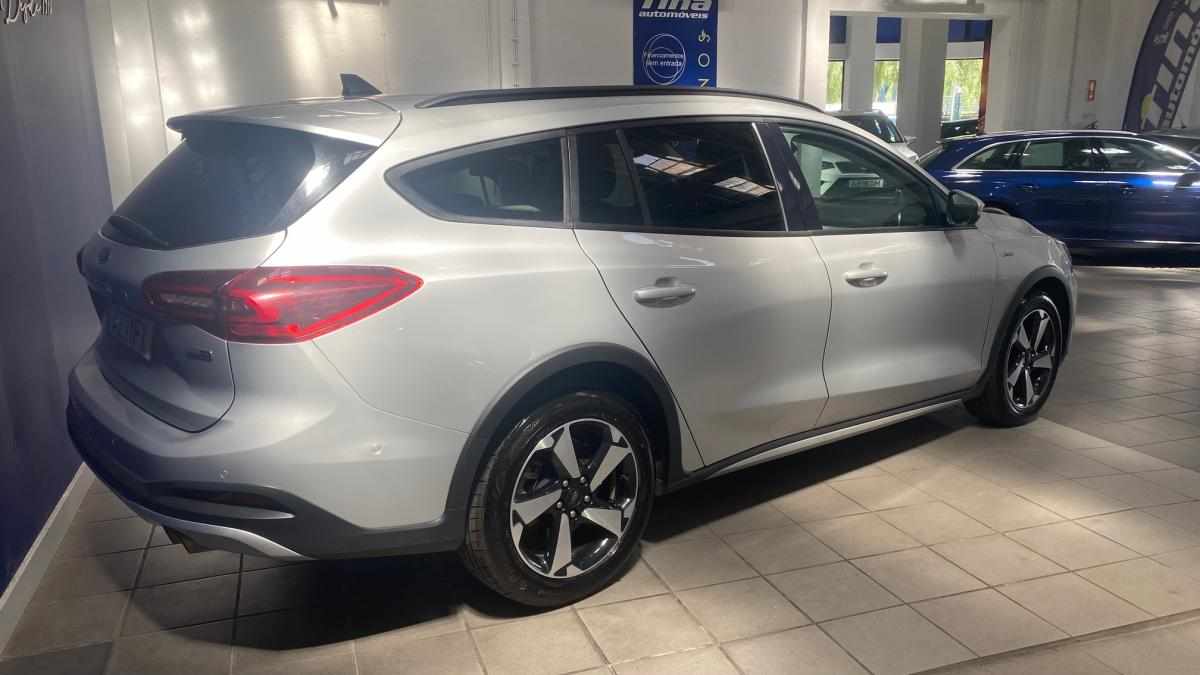 ford-focus-1-0-ecoboost-mild-hybrid-2023-gasolina-999cc