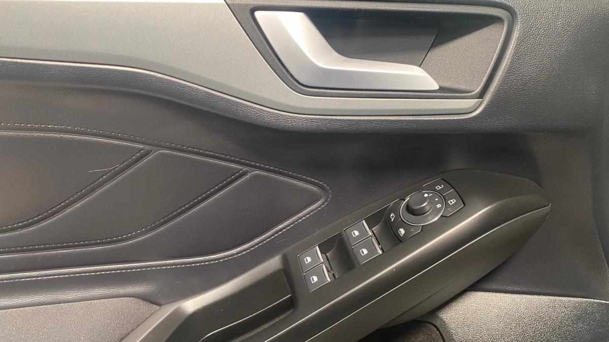ford-focus-1-0-ecoboost-mild-hybrid-2023-gasolina-999cc