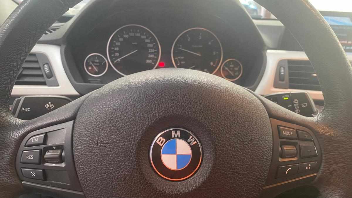 bmw-serie-3-318d-2018-diesel-1995cc