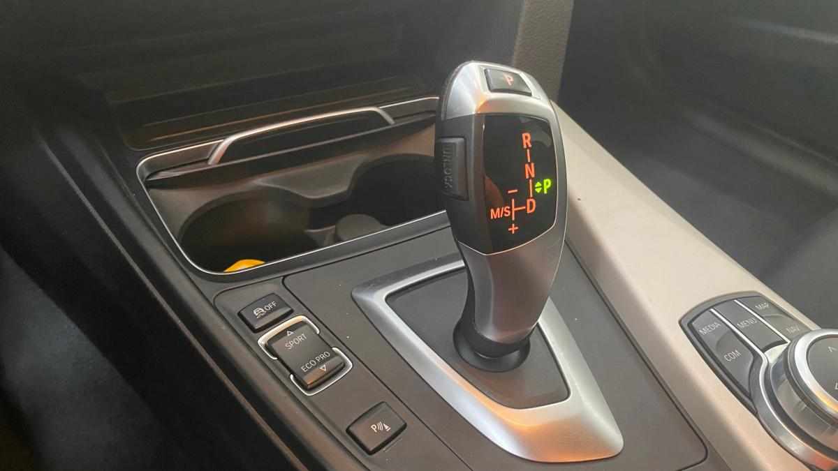 bmw-serie-3-318d-2018-diesel-1995cc