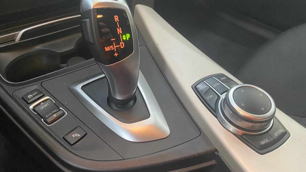 bmw-serie-3-318d-2018-diesel-1995cc