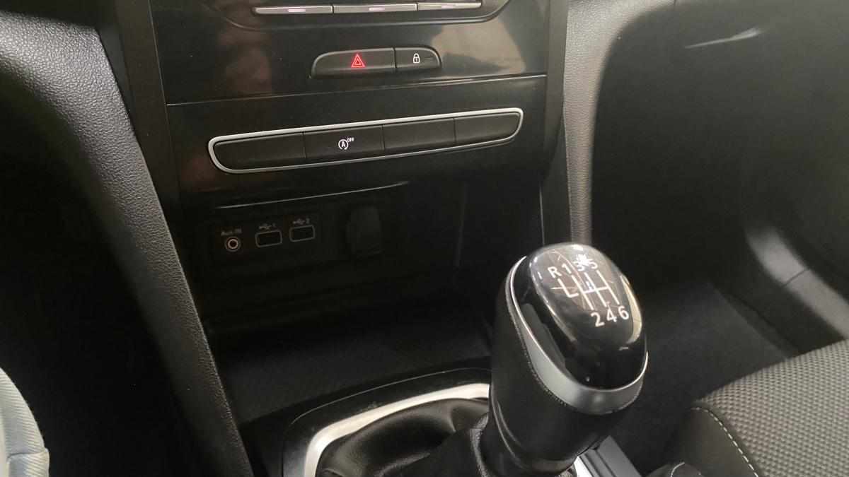 renault-megane-1-5-blue-dci-2022-diesel-1461cc