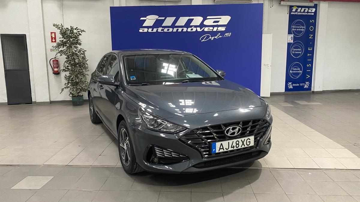 hyundai-i30-1-6-crdi-2021-diesel-1598cc