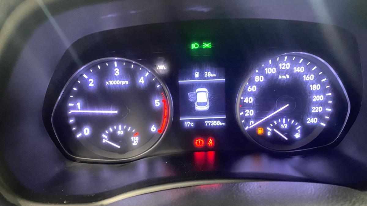 hyundai-i30-1-6-crdi-2021-diesel-1598cc