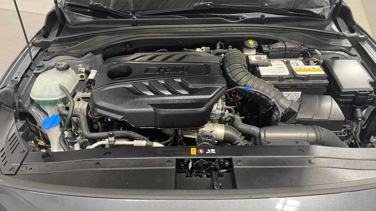 hyundai-i30-1-6-crdi-2021-diesel-1598cc