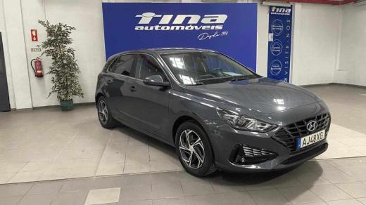 hyundai-i30-1-6-crdi-2021-diesel-1598cc