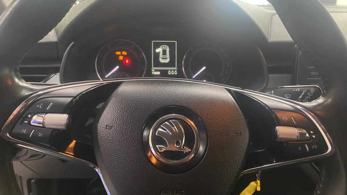 skoda-kamiq-g-tec-1-0-gnc-2022-gasolina-999cc