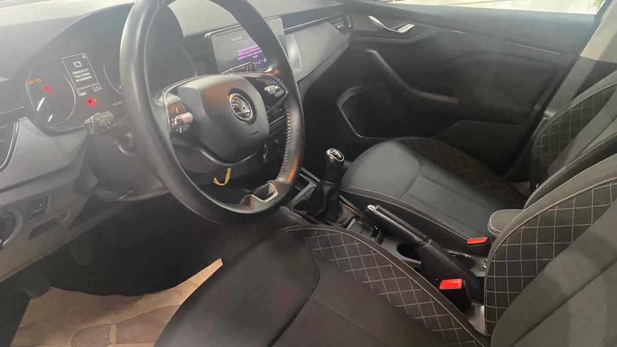 skoda-kamiq-g-tec-1-0-gnc-2022-gasolina-999cc