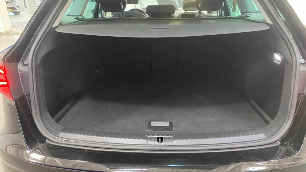 seat-leon-1-6-tdi-2020-diesel-1598cc