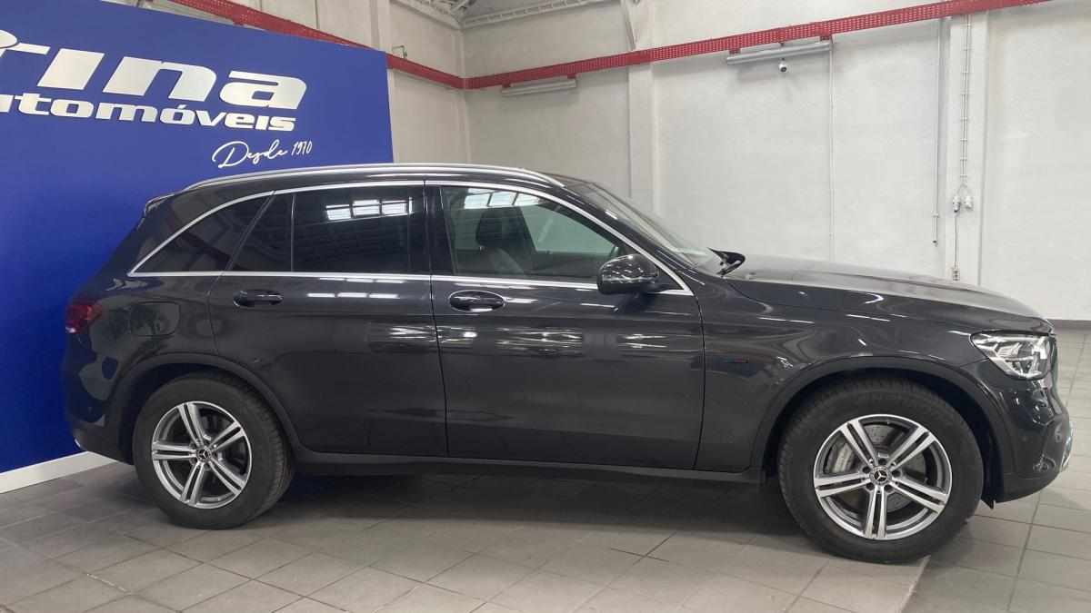 mercedes-benz-glc-300-de-4matic-2021-diesel-1950cc