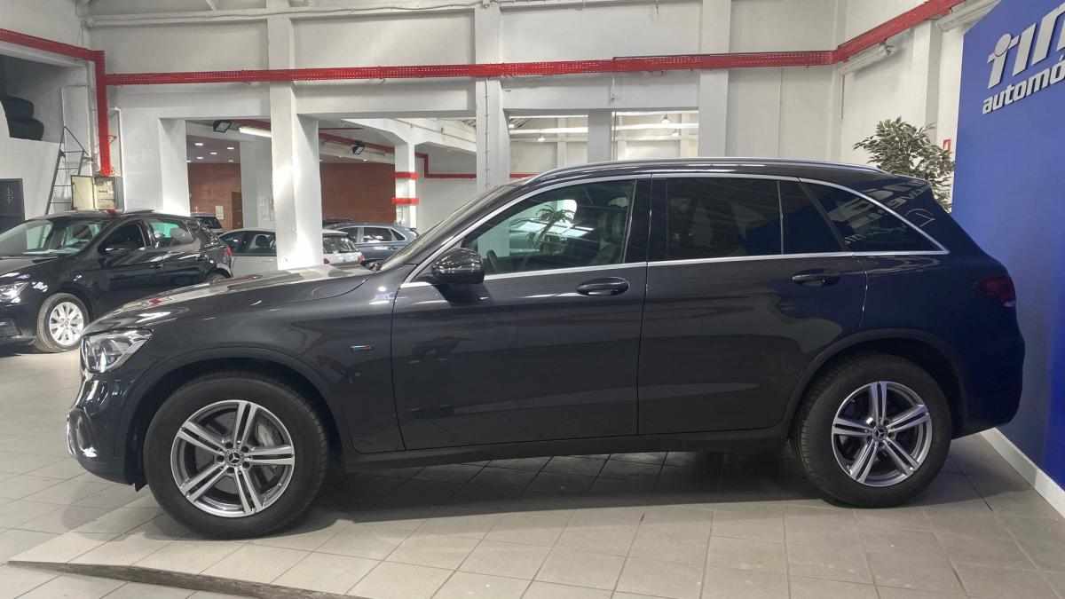 mercedes-benz-glc-300-de-4matic-2021-diesel-1950cc