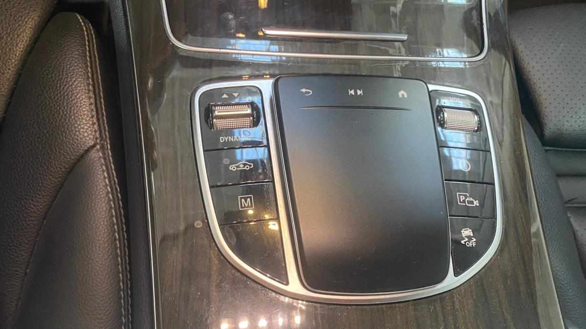 mercedes-benz-glc-300-de-4matic-2021-diesel-1950cc