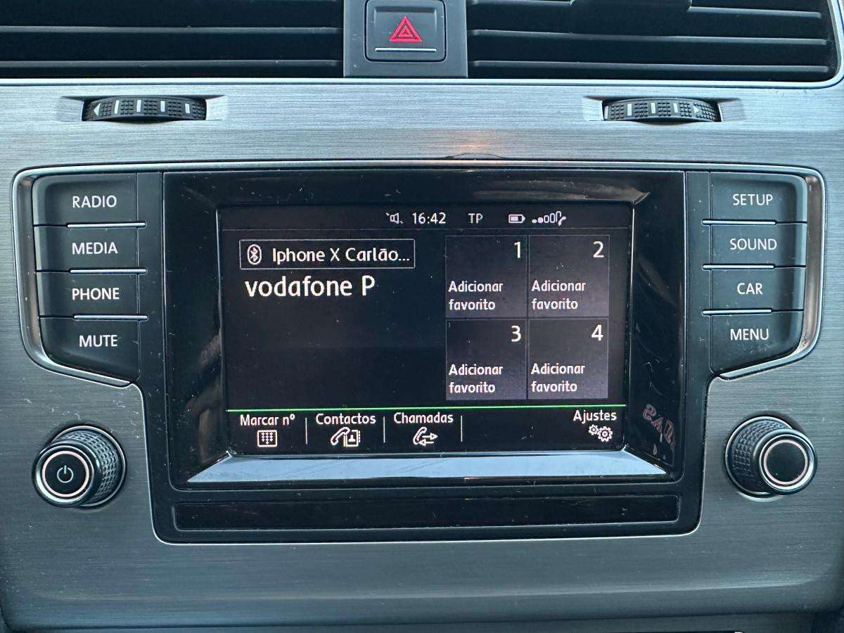 volkswagen-golf-variant-2015-diesel-1598cc