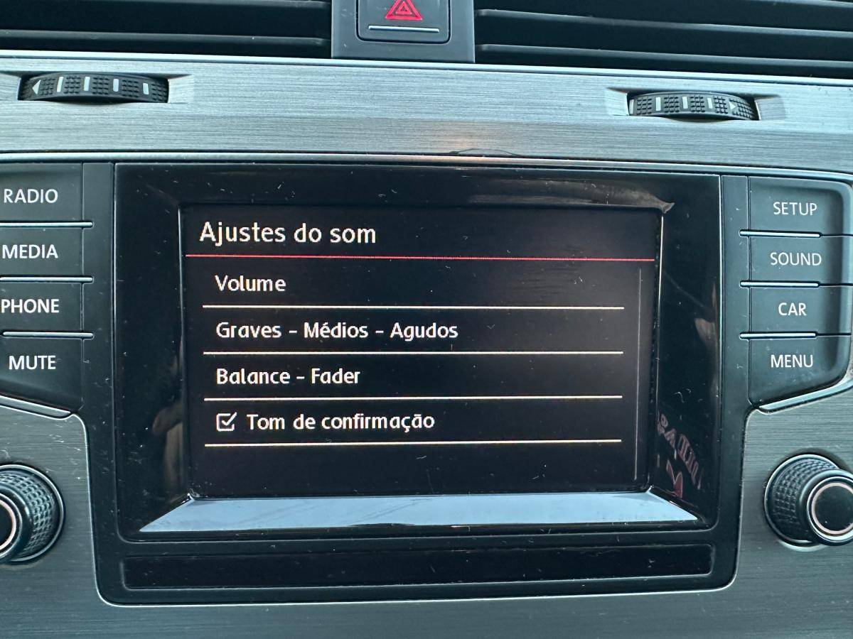 volkswagen-golf-variant-2015-diesel-1598cc