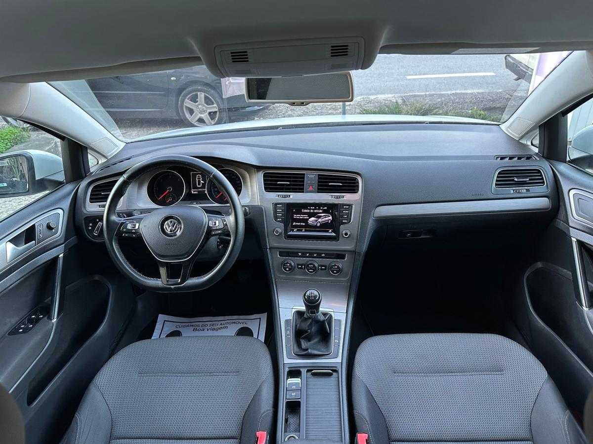 volkswagen-golf-variant-2015-diesel-1598cc