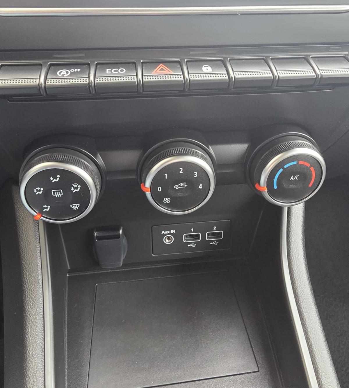 renault-captur-1-0-tce-2023-gasolina-999cc